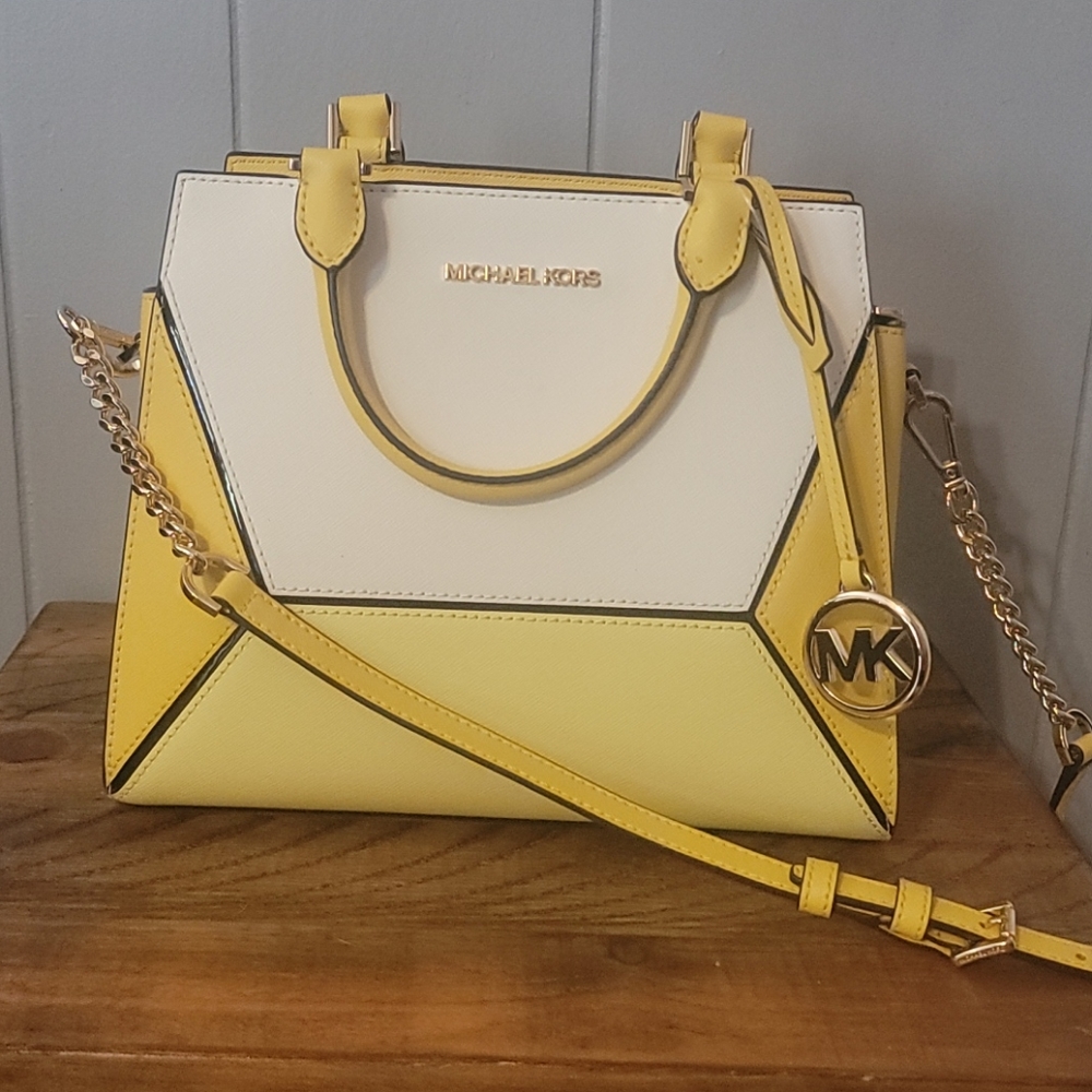 Yellow Michael Kors medium bag